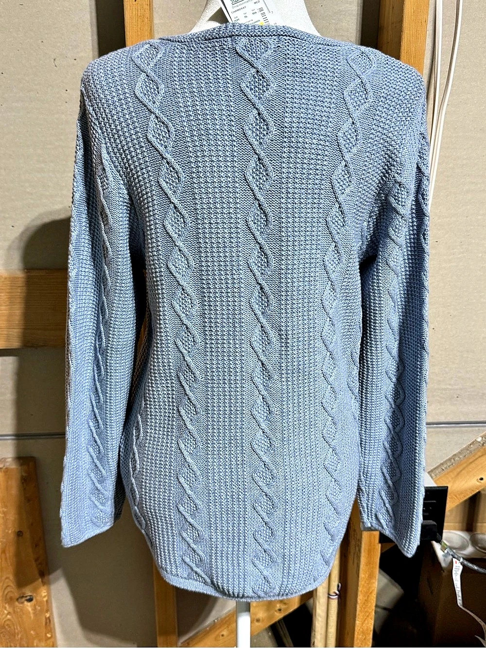 Jeanne Pierre Cable Knit V-Neck Sweater Blue Medium NWT - Picture 2 of 8